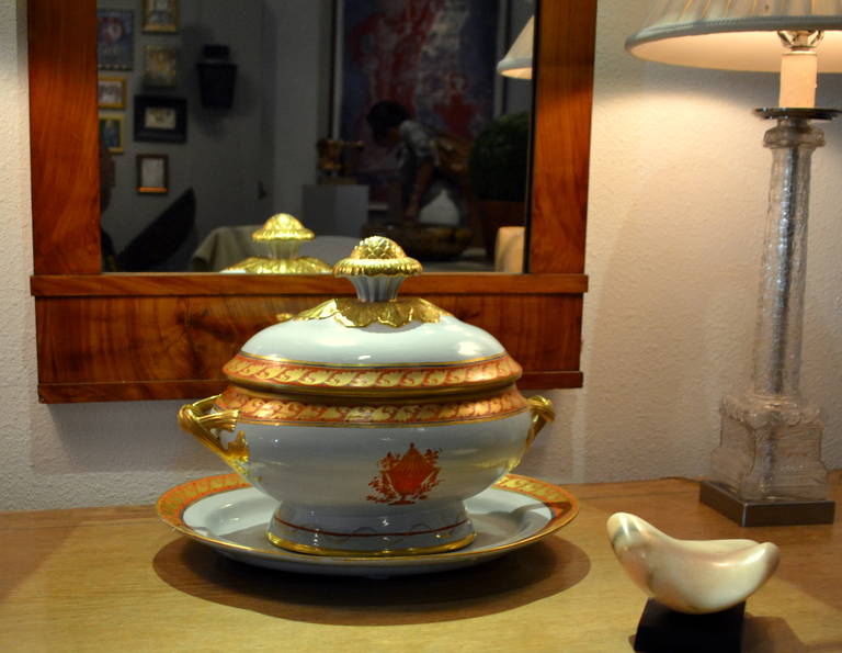 20th Century Mottahedeh Ceramic Soup Tureen and Platter