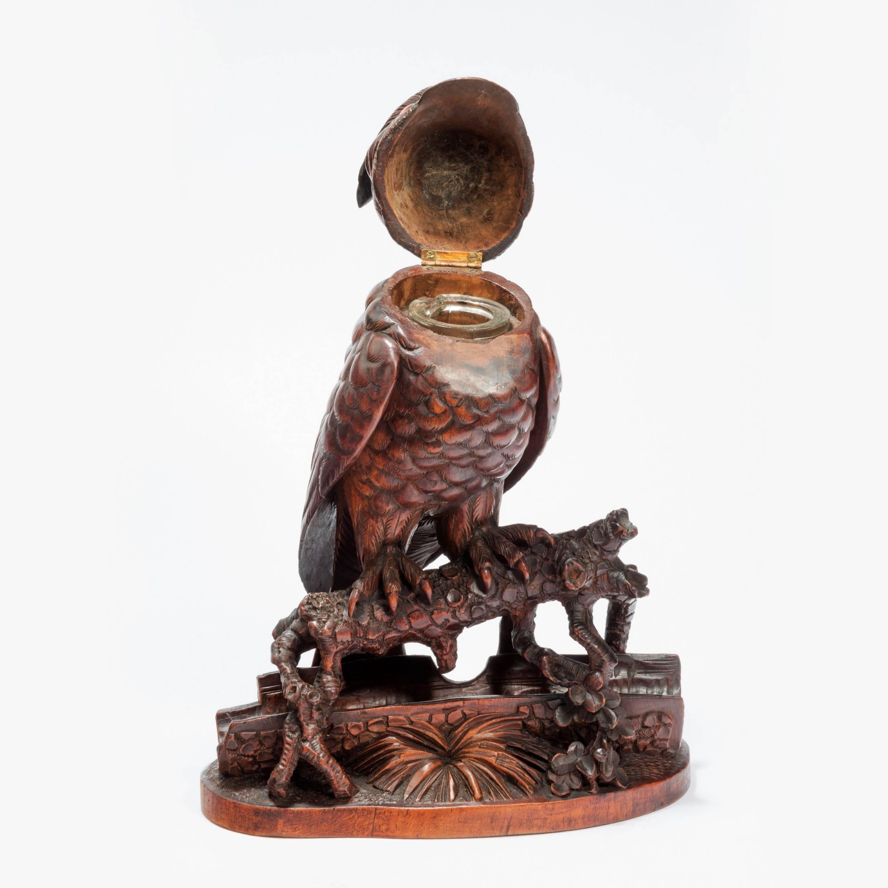 Black Forest Wood Carved Inkwell In Good Condition In Lymington, Hampshire