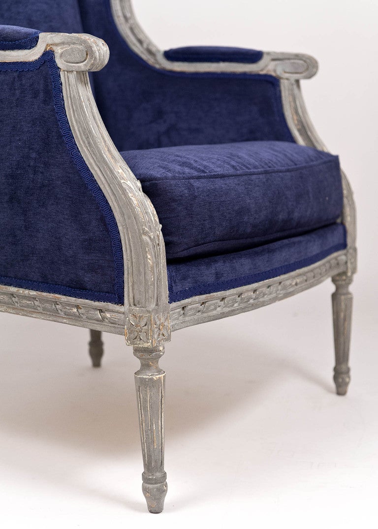 Louis XVI Hand Carved Bergere 3
