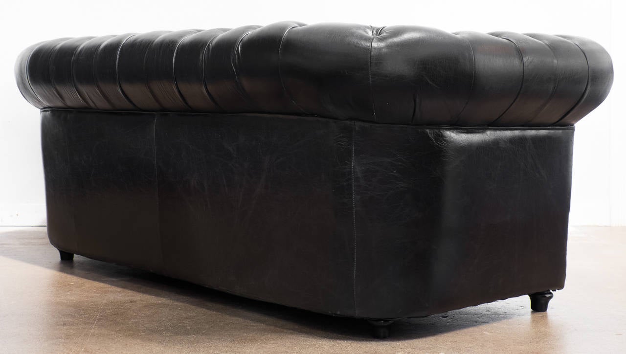 black chesterfield sofa