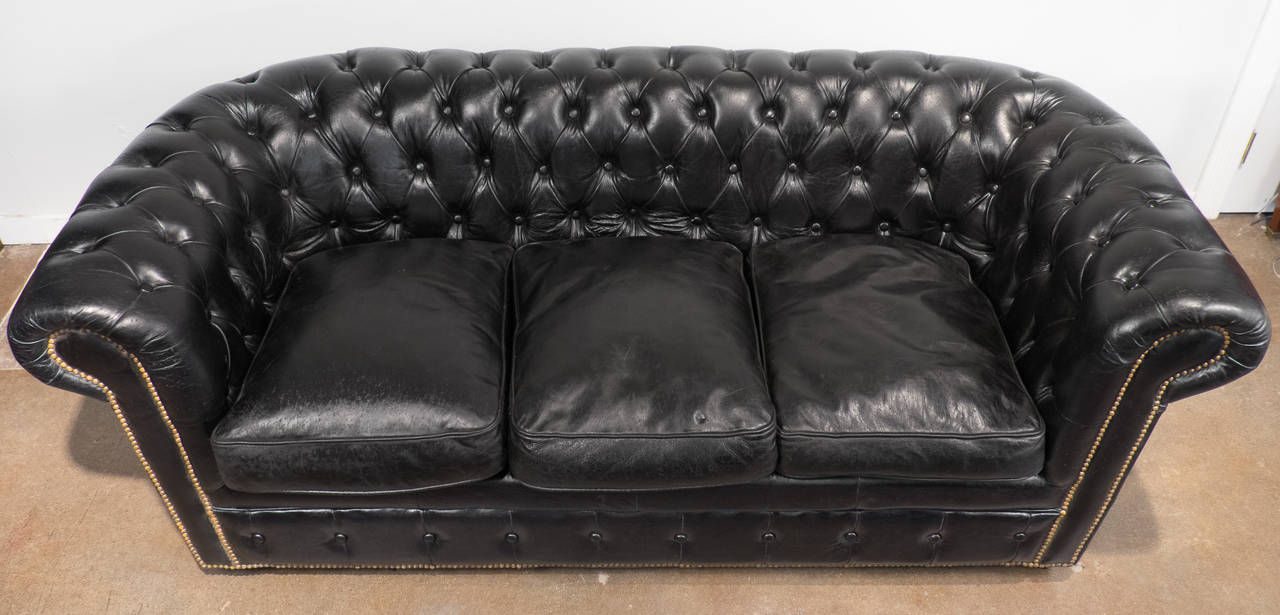 Vintage Black Leather Chesterfield Sofa In Good Condition In Austin, TX