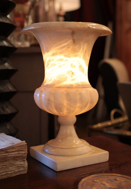 French neoclassic Alabaster Lamp