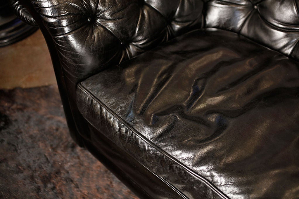 English Art Deco Leather Chesterfield Sofa 7