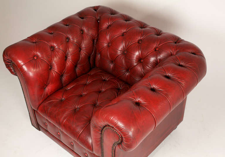 Vintage Pair of Red Leather Chesterfield Club Chairs In Good Condition In Austin, TX