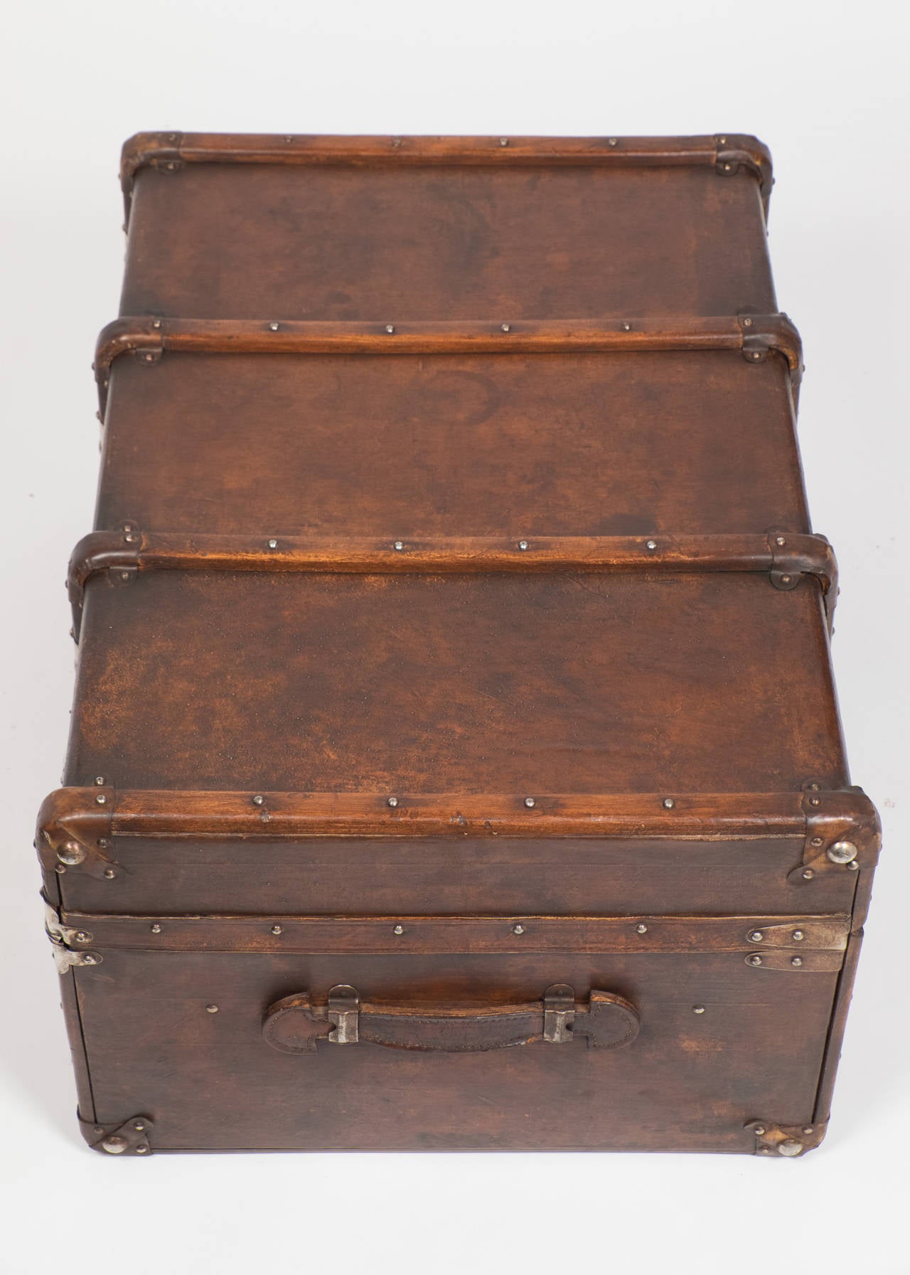 French Vintage Travel Trunk at 1stdibs