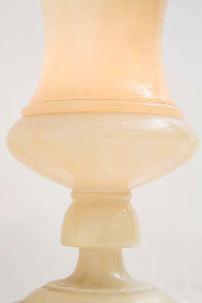 Art Deco Pair of Italian Alabaster Medici Urn Table Lamps 5