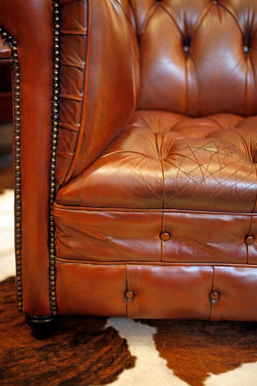 Vintage Havana Leather Chesterfield Sofa 4