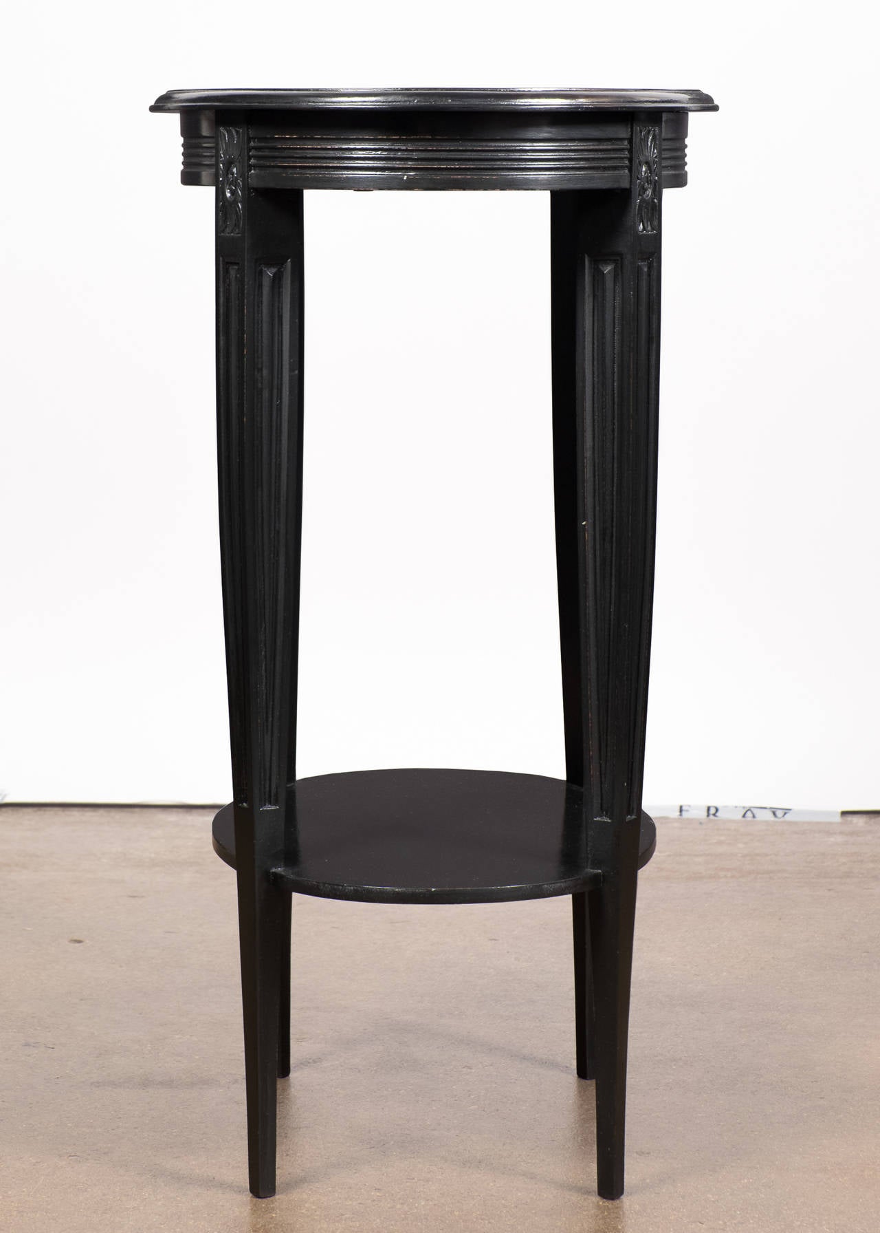 French Art Deco Side Table 1