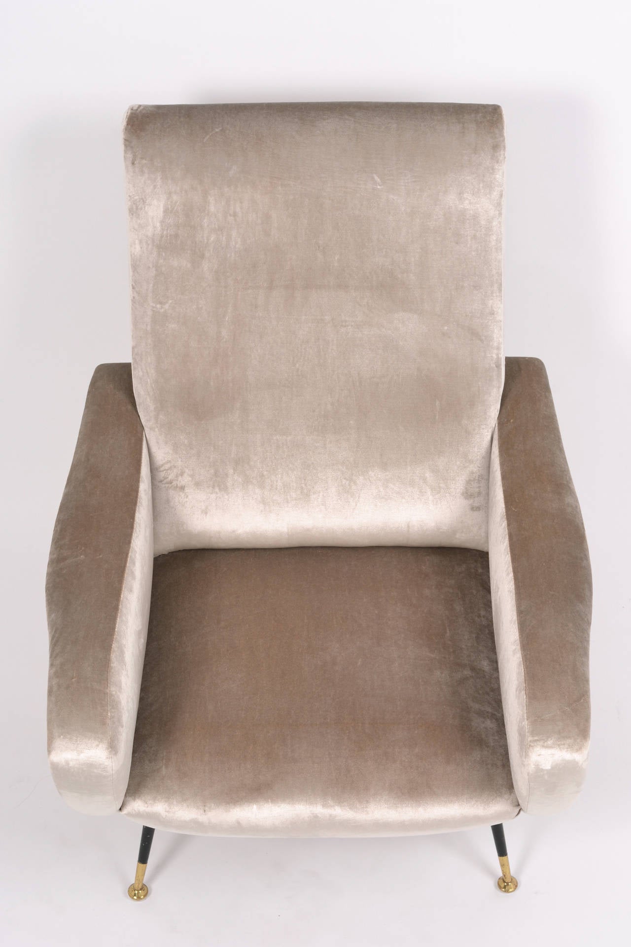Italian Mid-Century Modern Pair of Velvet Lounge Chairs 1