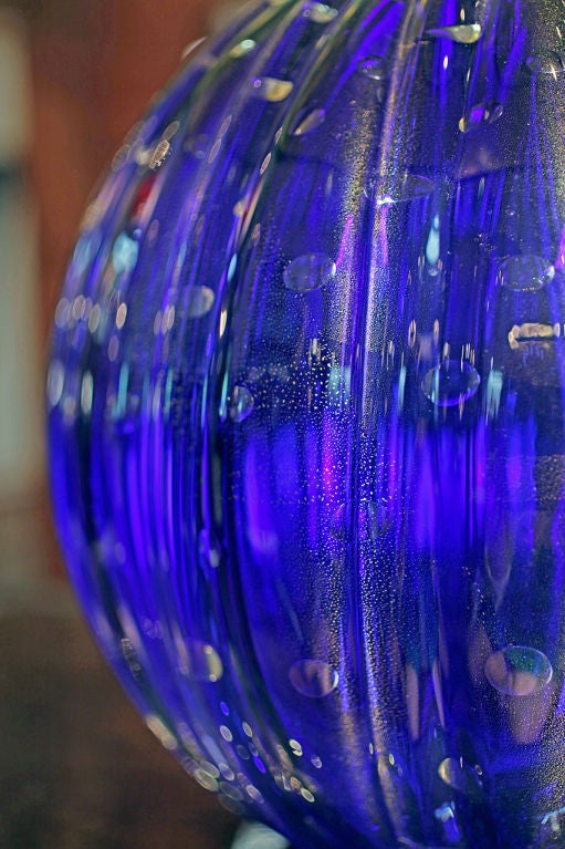 Pair of Vintage Cobalt Blue Murano Glass Lamps For Sale 2