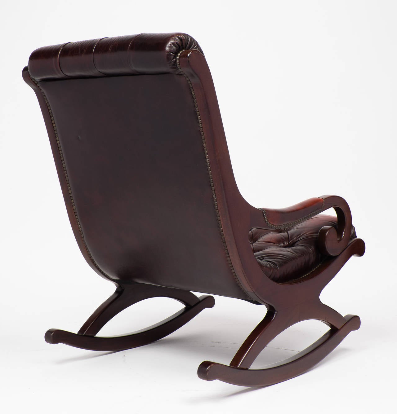 Rocking Chair Vintage Tufté en Cuir et Acajou:: France sur 1stDibs