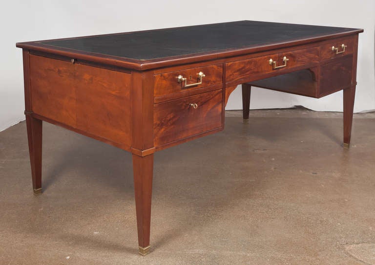 Louis XVI Style Mahogany Desk In Good Condition In Austin, TX