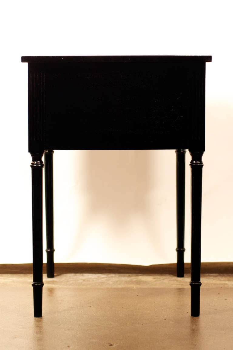 20th Century English Pair of Leather Top Side Tables