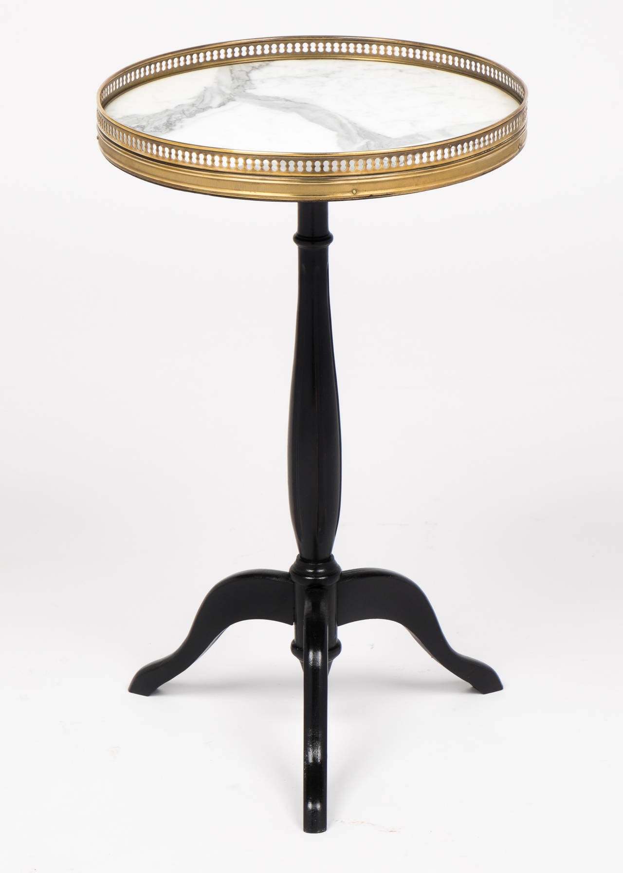 Early 20th Century Louis XVI Marble-Top Tripod Side Table