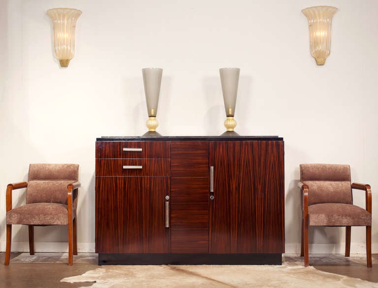 French Art Deco period buffet in French polished macassar of ebony with original chromed nickel hardware and a beautiful 