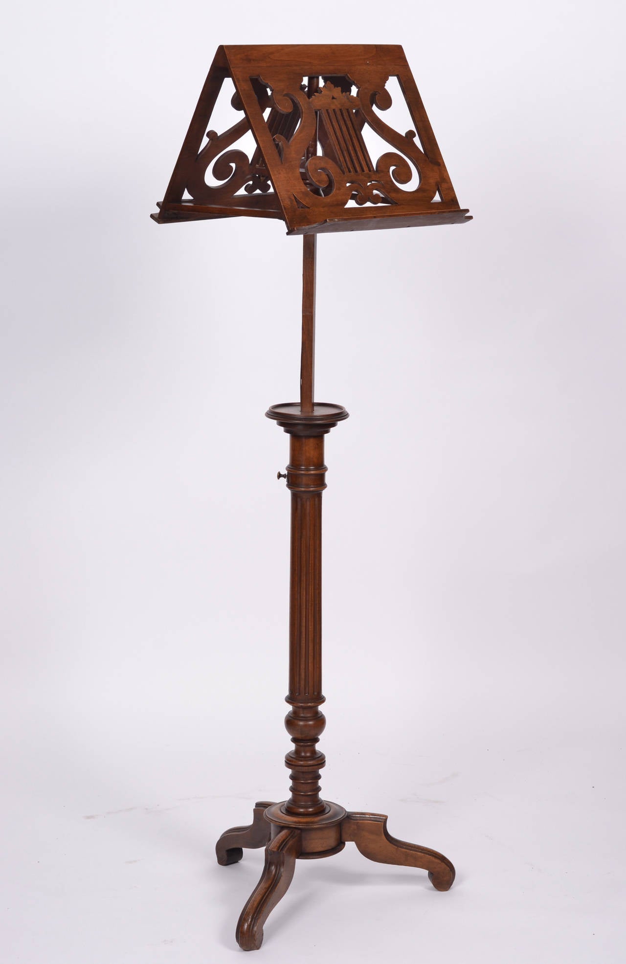 French Louis XVI Adjustable Lectern In Good Condition In Austin, TX