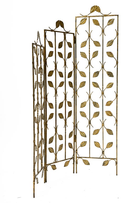 Spanish Gilded Forged Iron Screen In Good Condition In Austin, TX