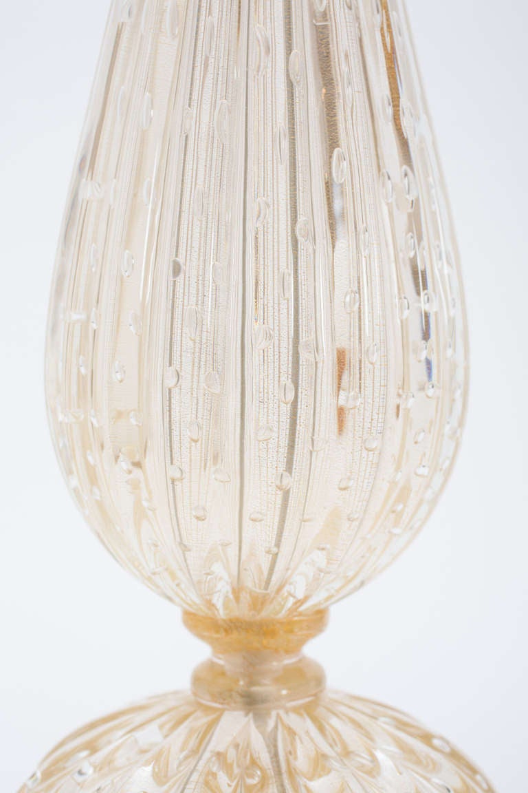 Italian Pair of Murano Pulegoso Glass Lamps For Sale