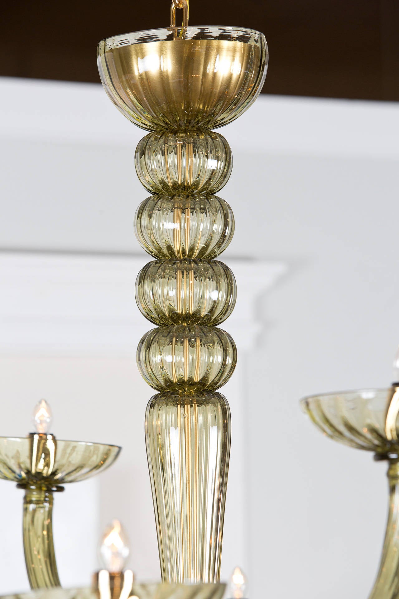 Murano Olive Green Glass Chandelier In Excellent Condition In Austin, TX