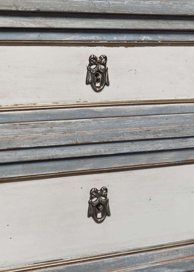 Fine French Louis XVI Chest of Drawers 3