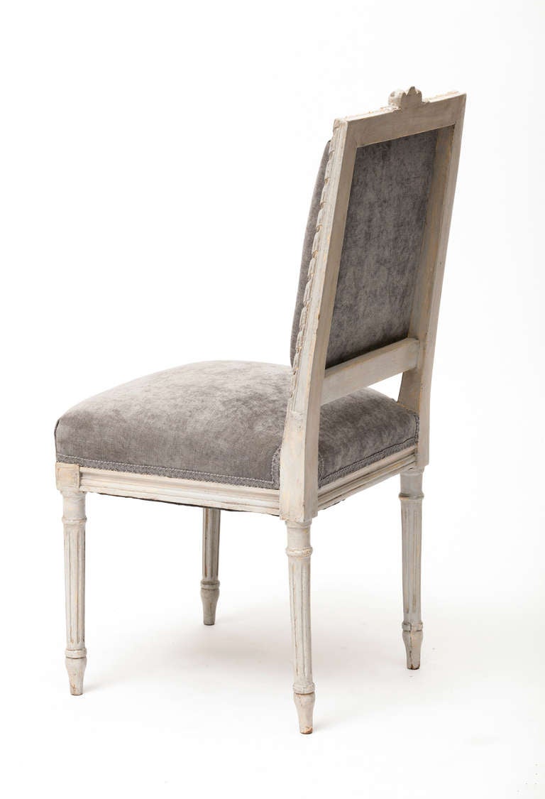 Beech Delicate Louis XVI Style Side Chair