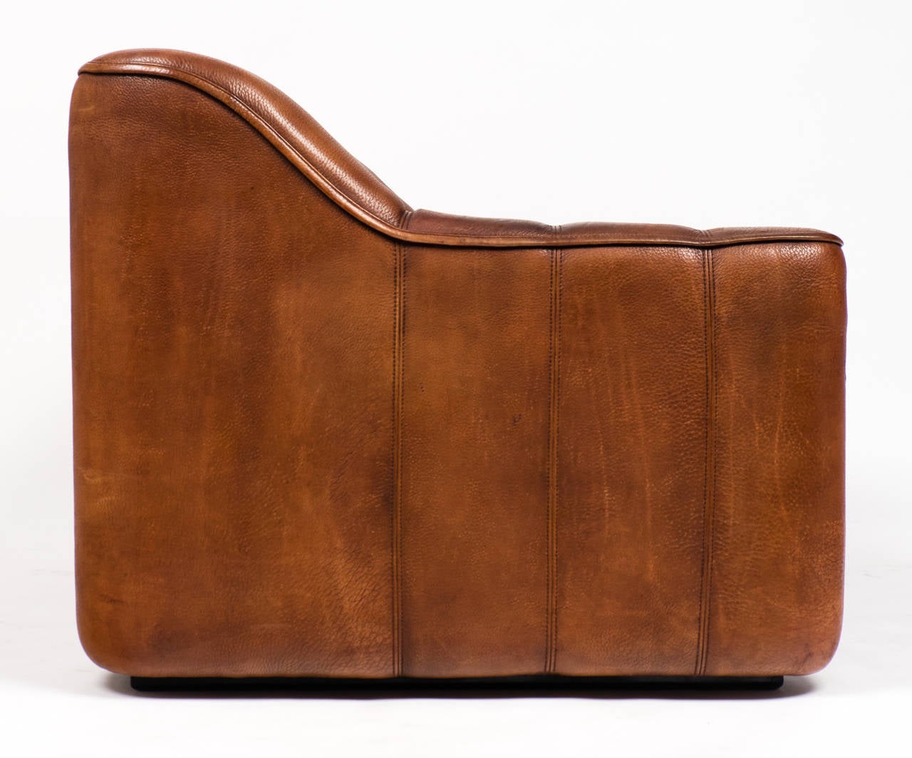 Patinated De Sede Pair of Leather Sofas DS 44 from Switzerland