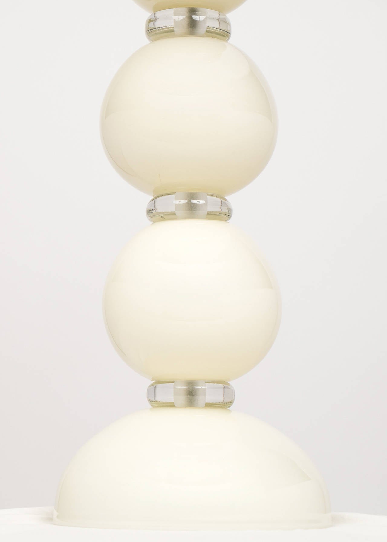Murano Ivory Glass Pair of Lamps In Excellent Condition In Austin, TX