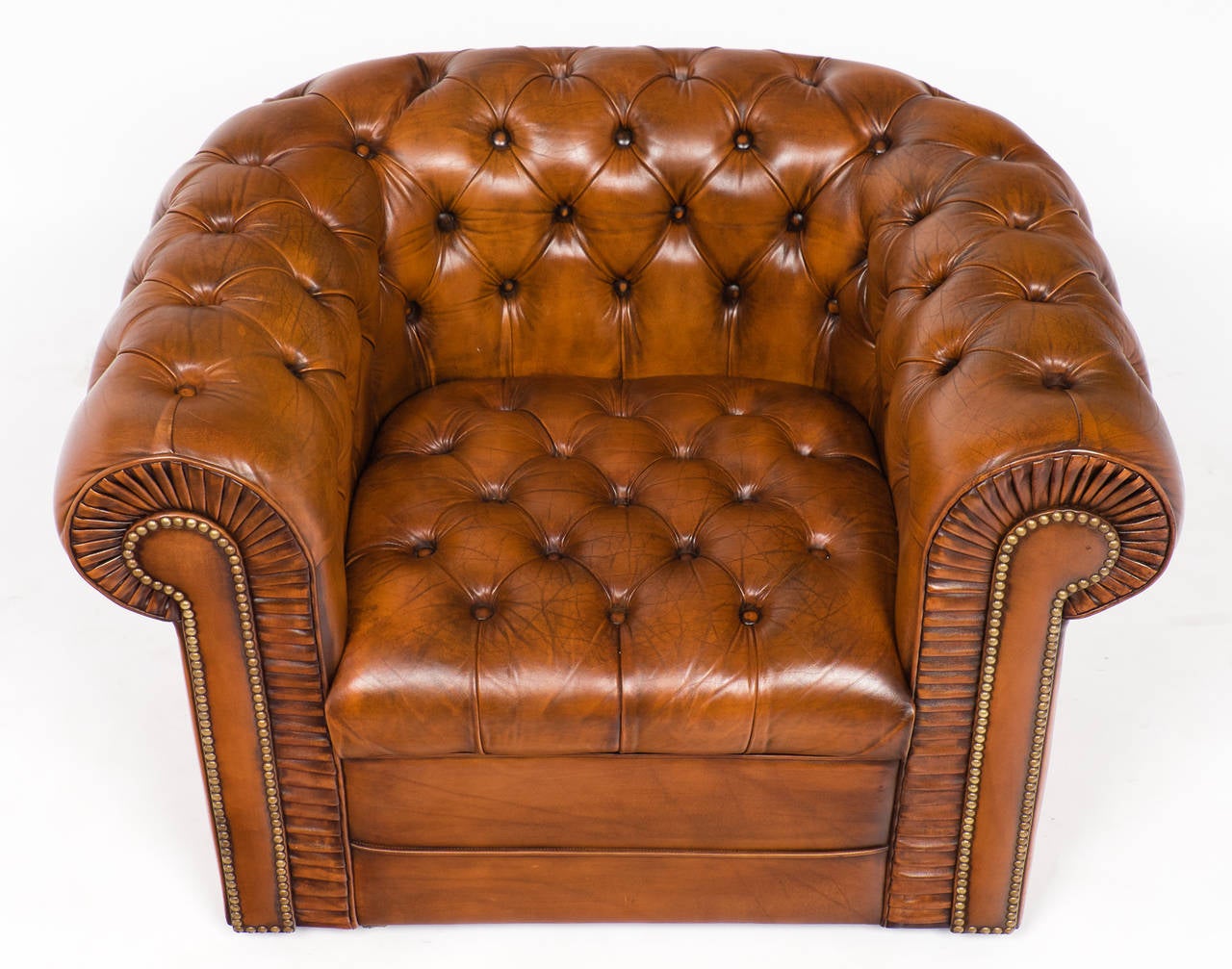 Mid-20th Century Pair of Leather Chesterfield Club Chairs
