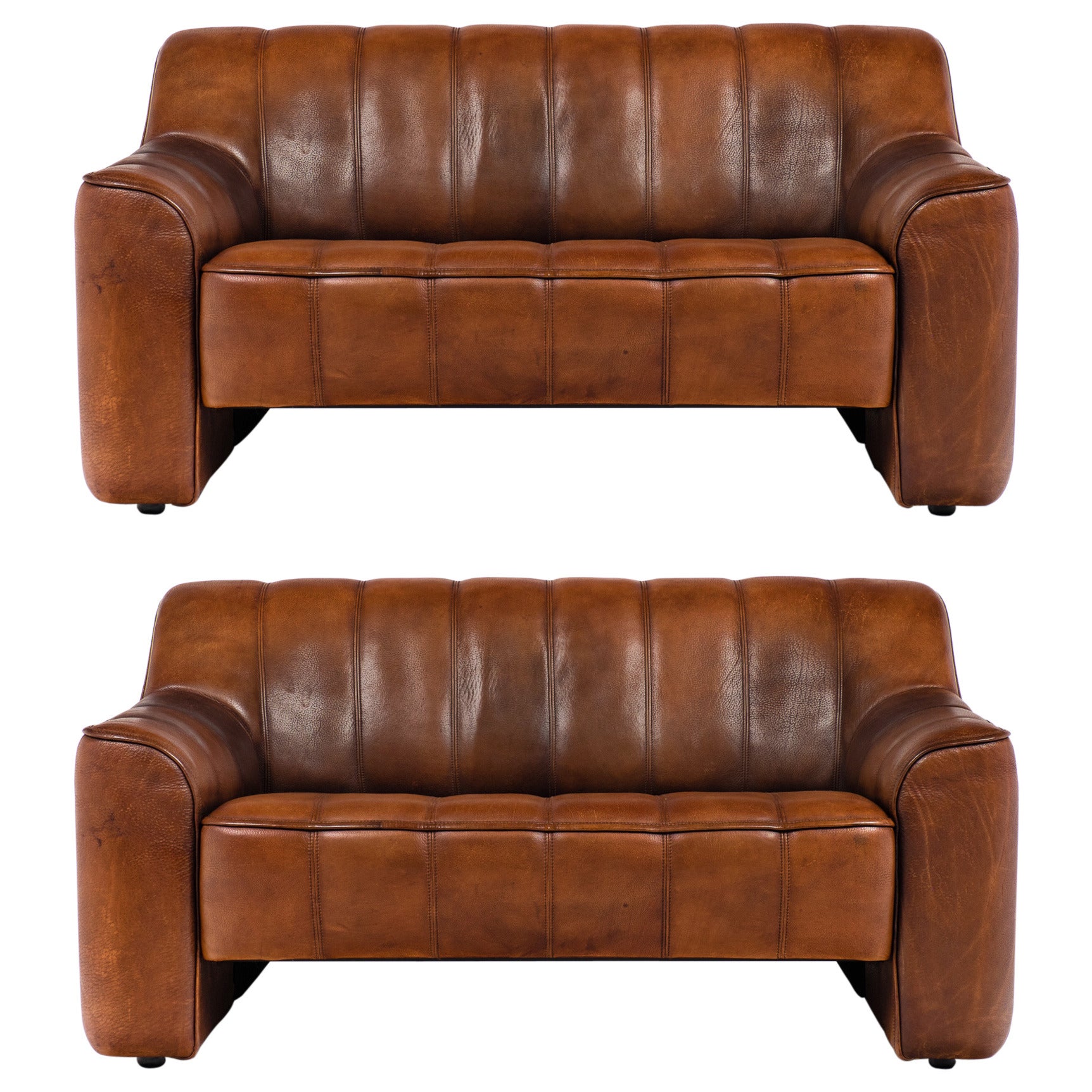 De Sede Pair of Leather Sofas DS 44 from Switzerland