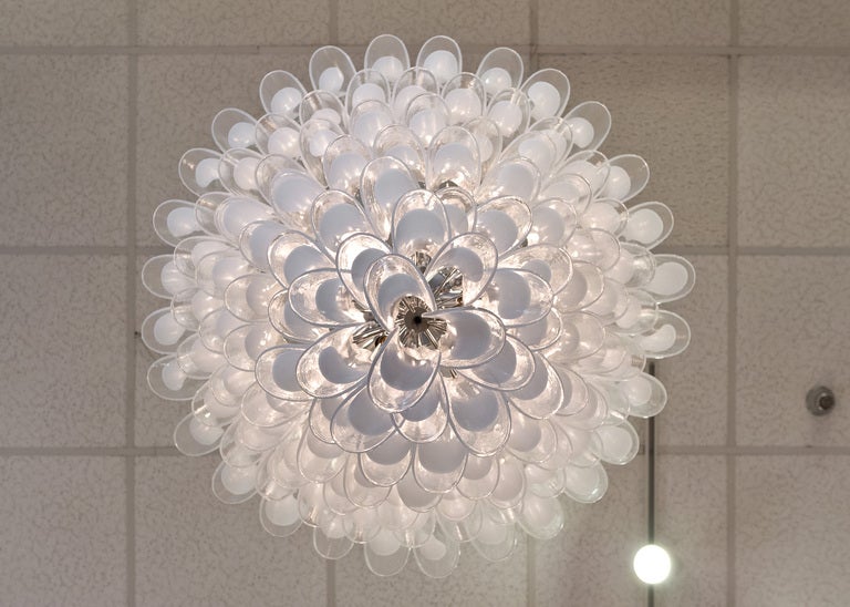 Murano Crystal and Opaline Glass Chandelier by Mazzega In Excellent Condition For Sale In Austin, TX