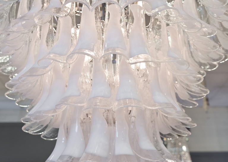 Murano Crystal and Opaline Glass Chandelier by Mazzega For Sale 1