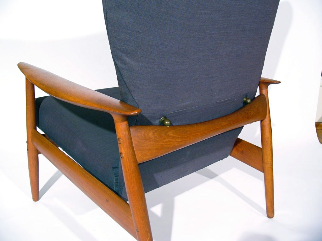 1950's FLARED TALL BACK RECLINING ARMCHAIR WITH OTTOMAN by Dux 4