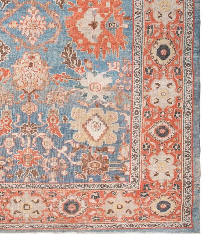Antique Persian Ziegler Sultanabad Rug In Excellent Condition In New York, NY