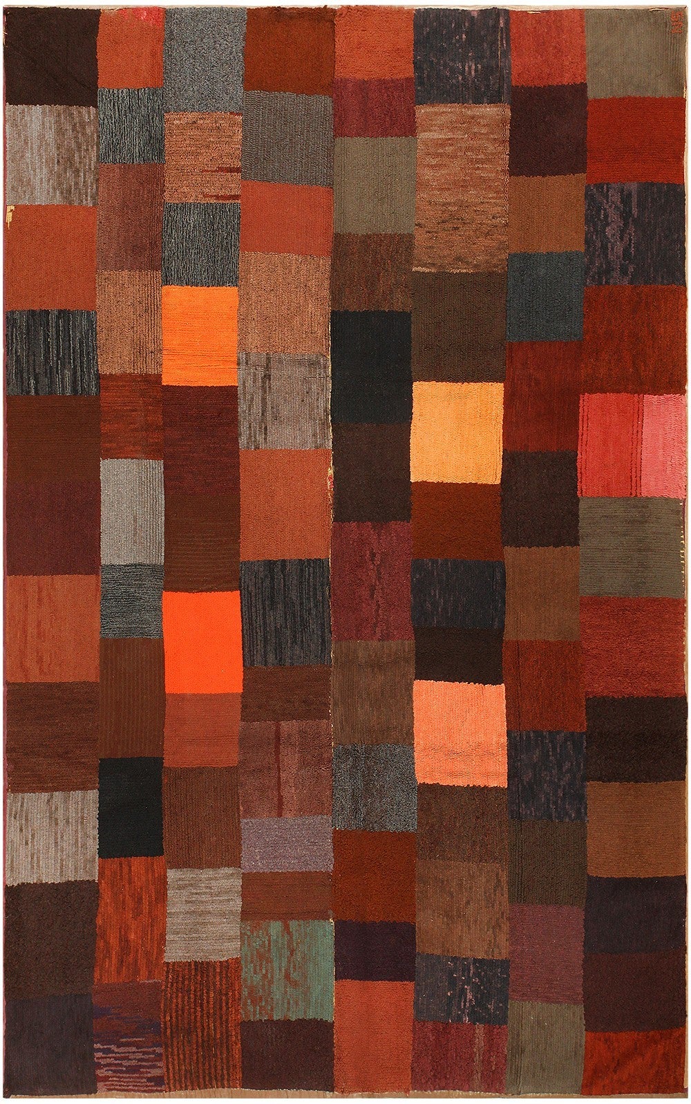 Lovely Antique American Hooked Rug For Sale at 1stdibs