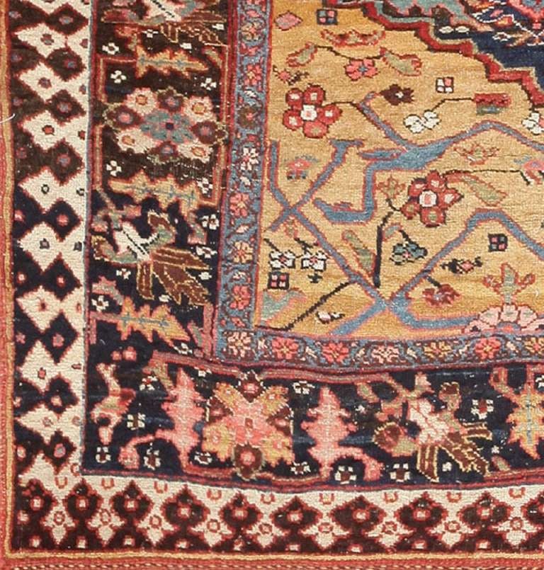 Antique Bidjar Persian Sampler Rug. Size: 4 ft x 5 ft (1.22 m x 1.52 m) In Excellent Condition In New York, NY