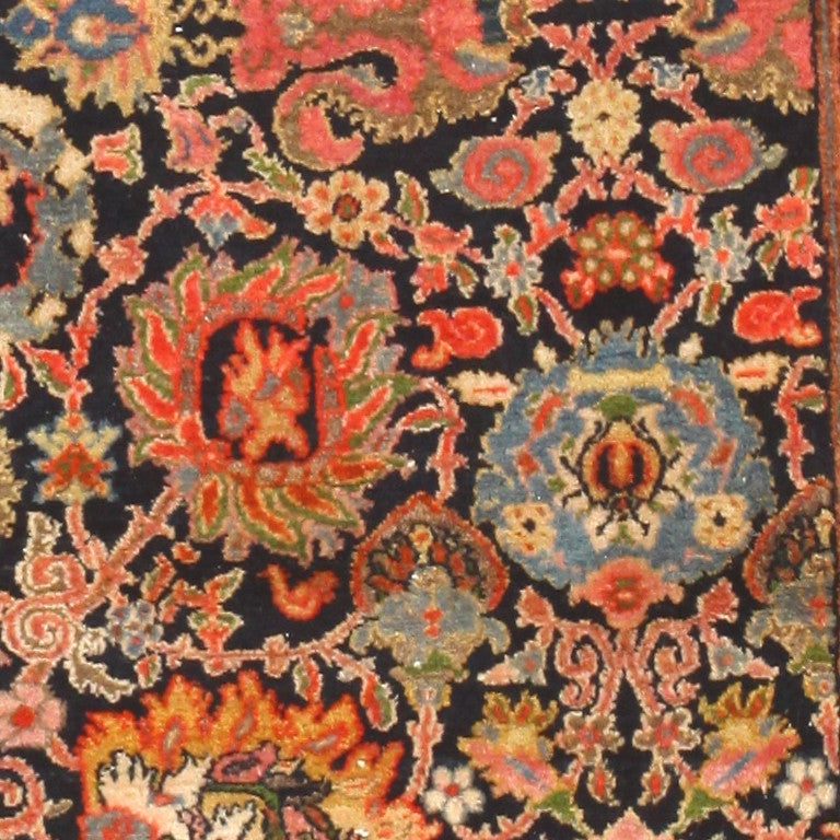Beautiful Antique Persian Malayer Rug In Excellent Condition In New York, NY