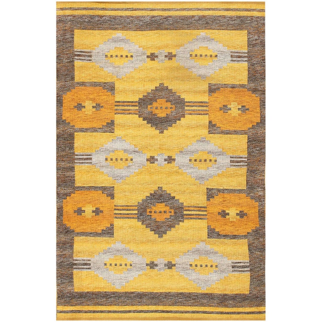 Vintage Double-Sided Swedish Kilim Rug. Size: 5 ft x 7 ft 8 in (1.52 m x 2.34 m)
