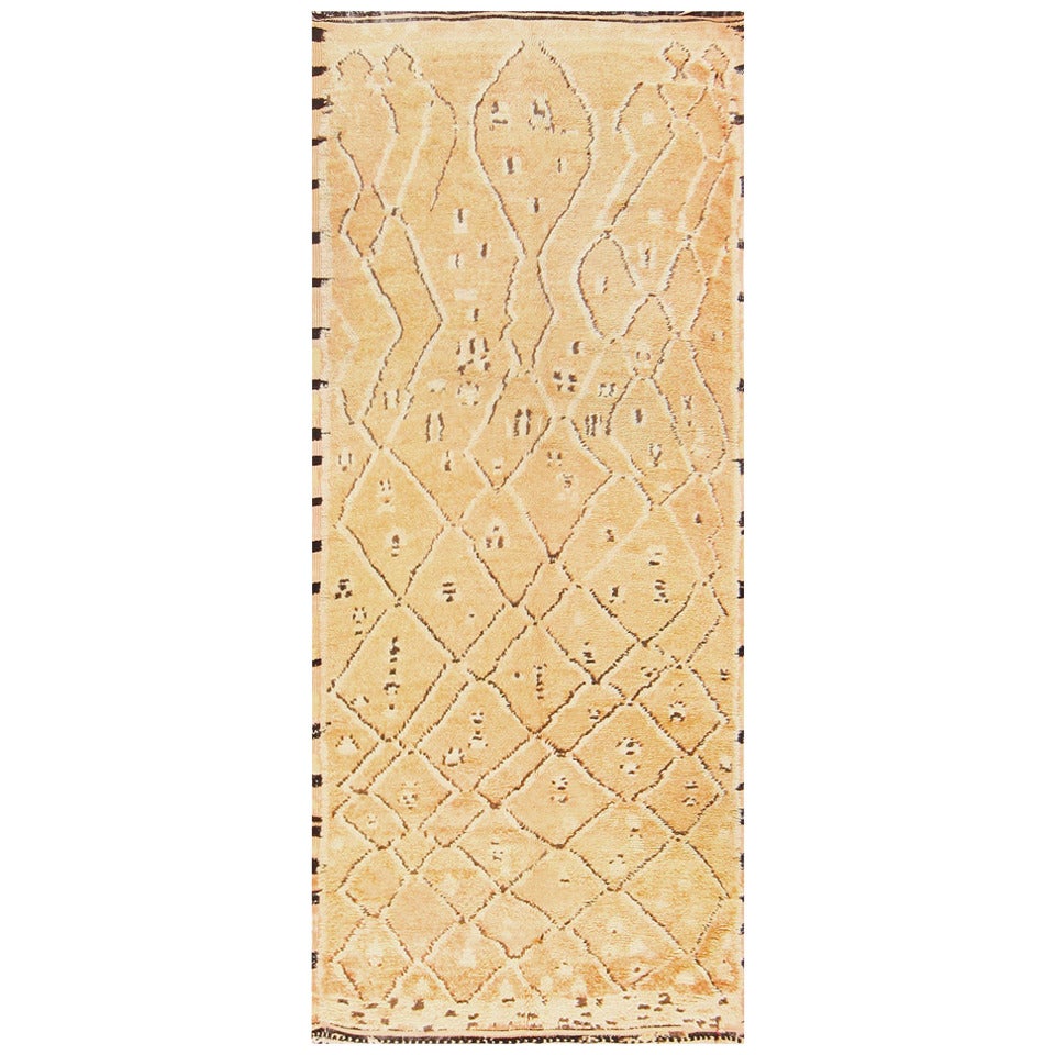Vintage Moroccan Rug For Sale at 1stdibs