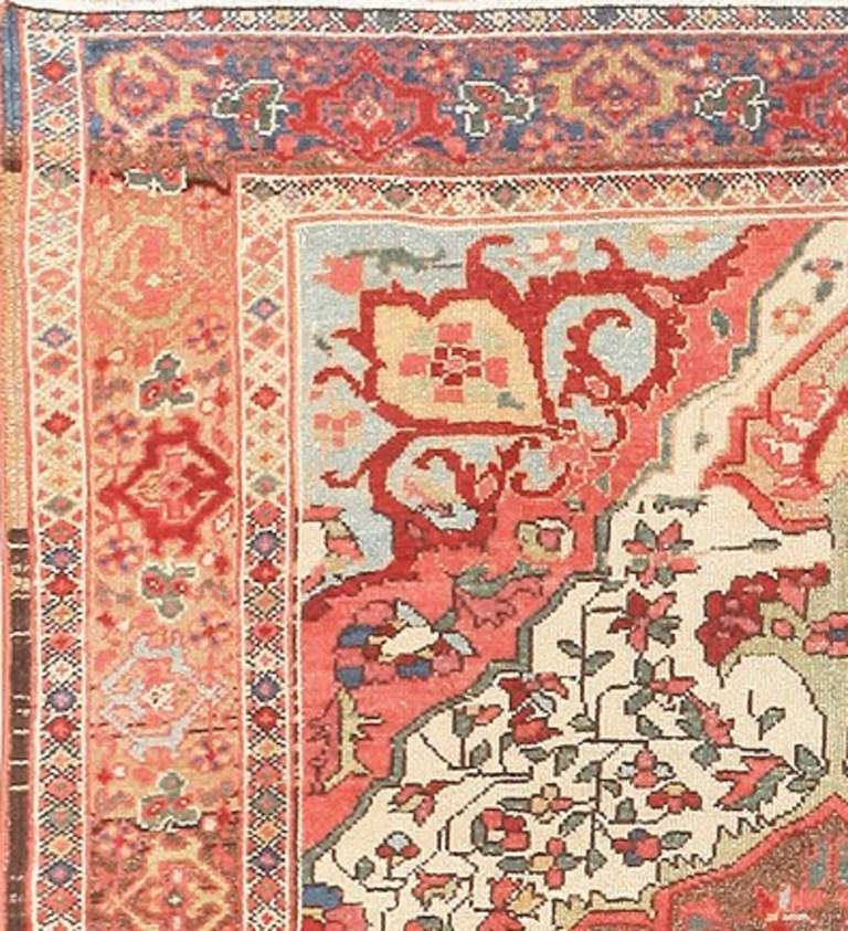 Antique Persian Malayer Carpet In Excellent Condition In New York, NY