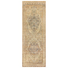 Antiker persischer Täbriz-Teppich. Größe: 5 ft 8 in x 15 ft 3 in 