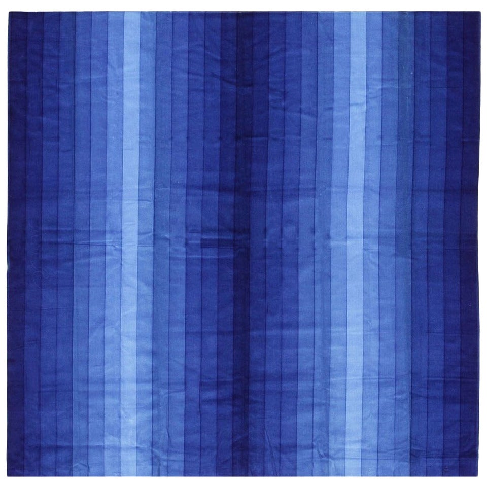 Vintage Verner Panton Gradient Textile in Blue. Size: 3 ft 10 in x 3 ft 10 in