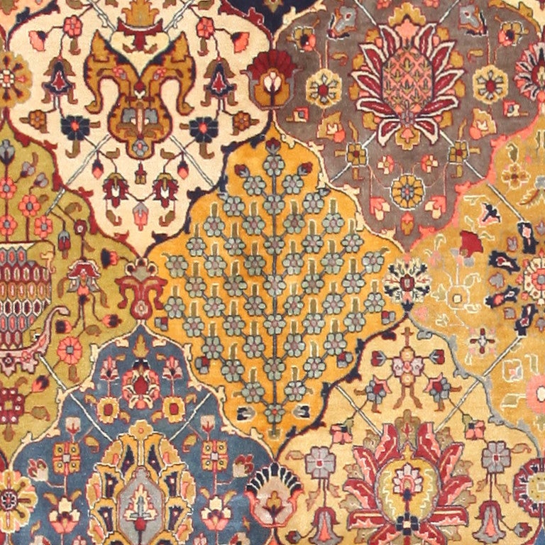 Extremely Fine Antique Tabriz Persian Carpet In Excellent Condition In New York, NY