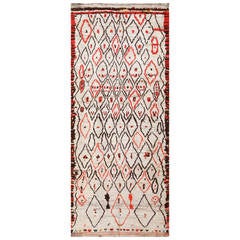 Rare White and Red Vintage Moroccan Carpet 6