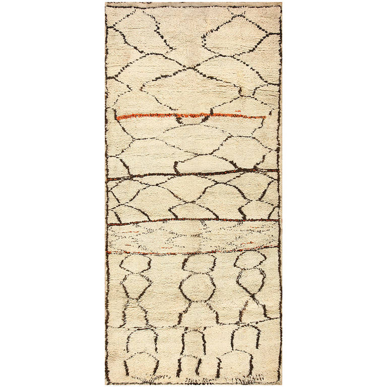 Ivory and Black Beni Ourain Moroccan Rug For Sale at 1stdibs