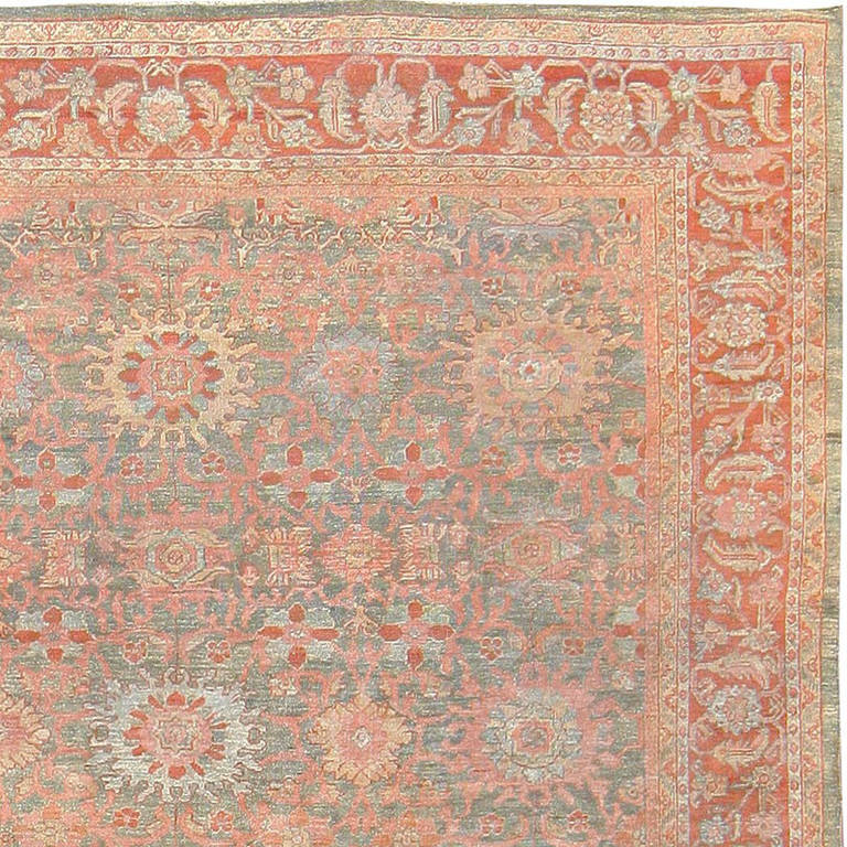 Antique Grey Blue Background Persian Sultanabad Rug In Excellent Condition In New York, NY