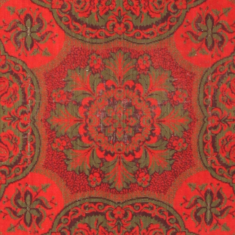 Antique Wilton Carpet For Sale at 1stdibs