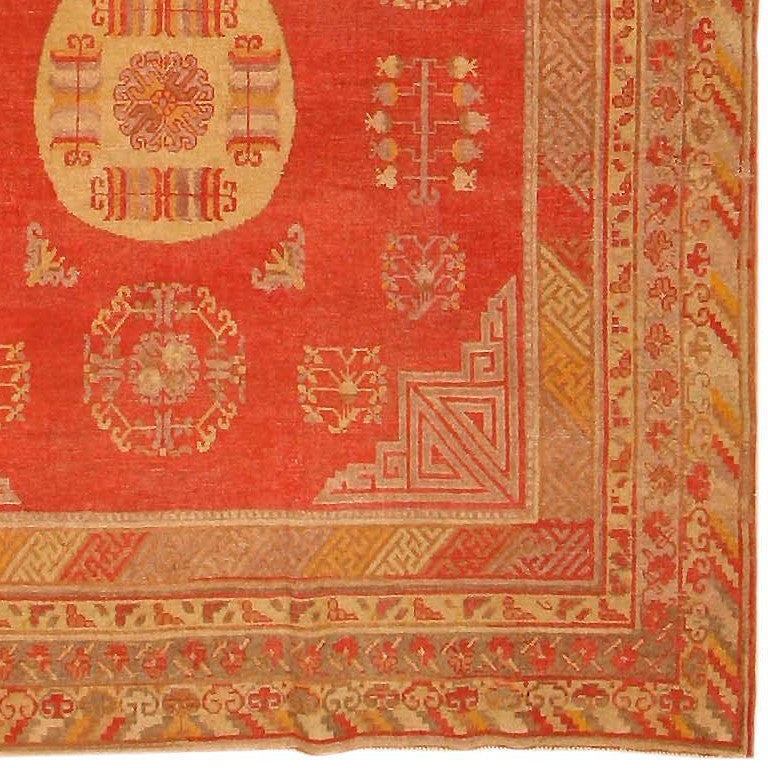 Antique Khotan Rug In Good Condition In New York, NY