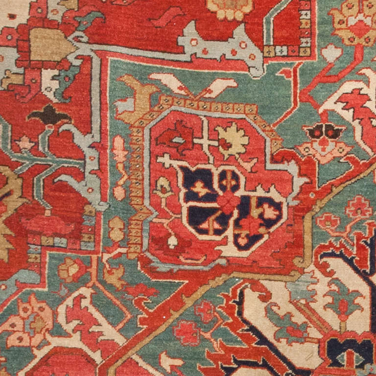Antique Persian Heriz Serapi Rug At 1stdibs Hand Woven Antique Persian Heriz Serapi Rug For