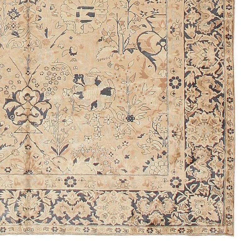 Wool Antique Oriental Indian Agra Rug or Carpet