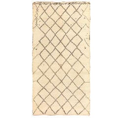 Vintage Moroccan Rug 8